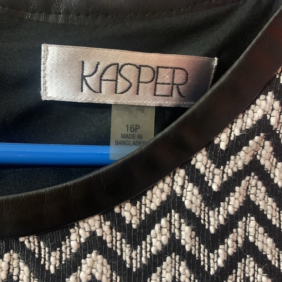 Women Kasper black/white dress sz 16p lined - Picture 3 of 5